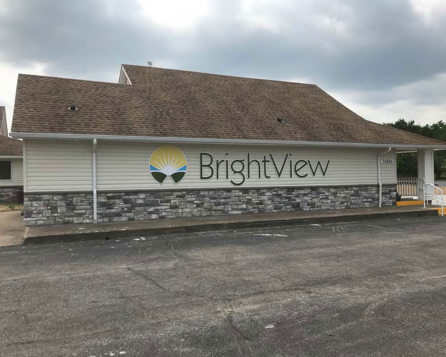 BrightView Willoughby Front Sign