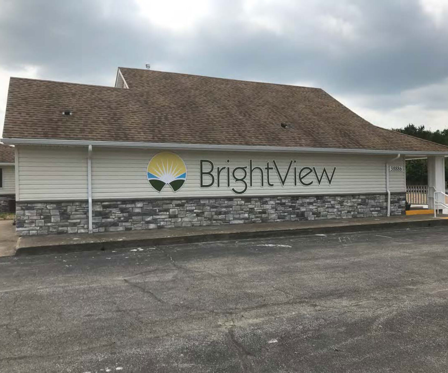 BrightView Willoughby Front Sign